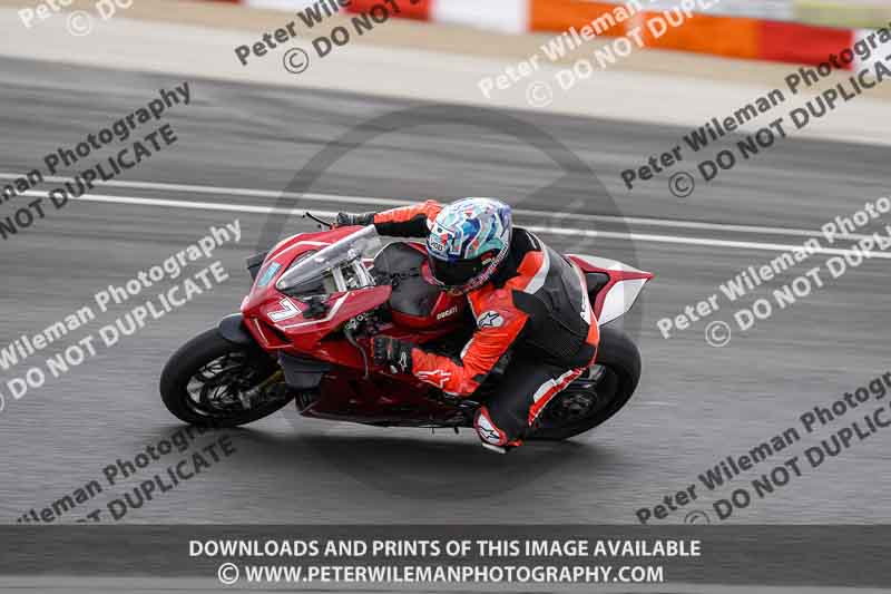 cadwell no limits trackday;cadwell park;cadwell park photographs;cadwell trackday photographs;enduro digital images;event digital images;eventdigitalimages;navarra;no limits trackdays;peter wileman photography;racing digital images;trackday digital images;trackday photos